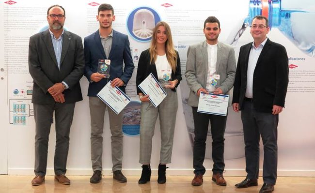 Dow Solutionism Award 2017 y Sustainability Awards 2016. Foto de familia