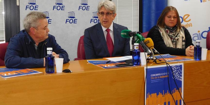 El presidente de la AIQBE, José Antonio Agüera, ha presentado esta mañana las actividades que la Asociación onubense ha organizado con motivo del Día de la Industria