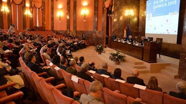 dia-de-la-quimia-2015-general-sala-620×350