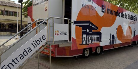 aula_movil_fundacion_repsol_ext