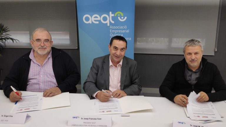 La AEQT y los sindicatos CCOO de Industria y UGT-FICA renuevan su acuerdo bilateral