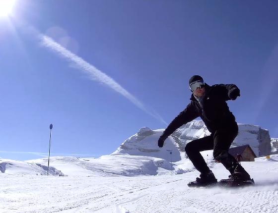 5c41e24d95e95_Snowfeet