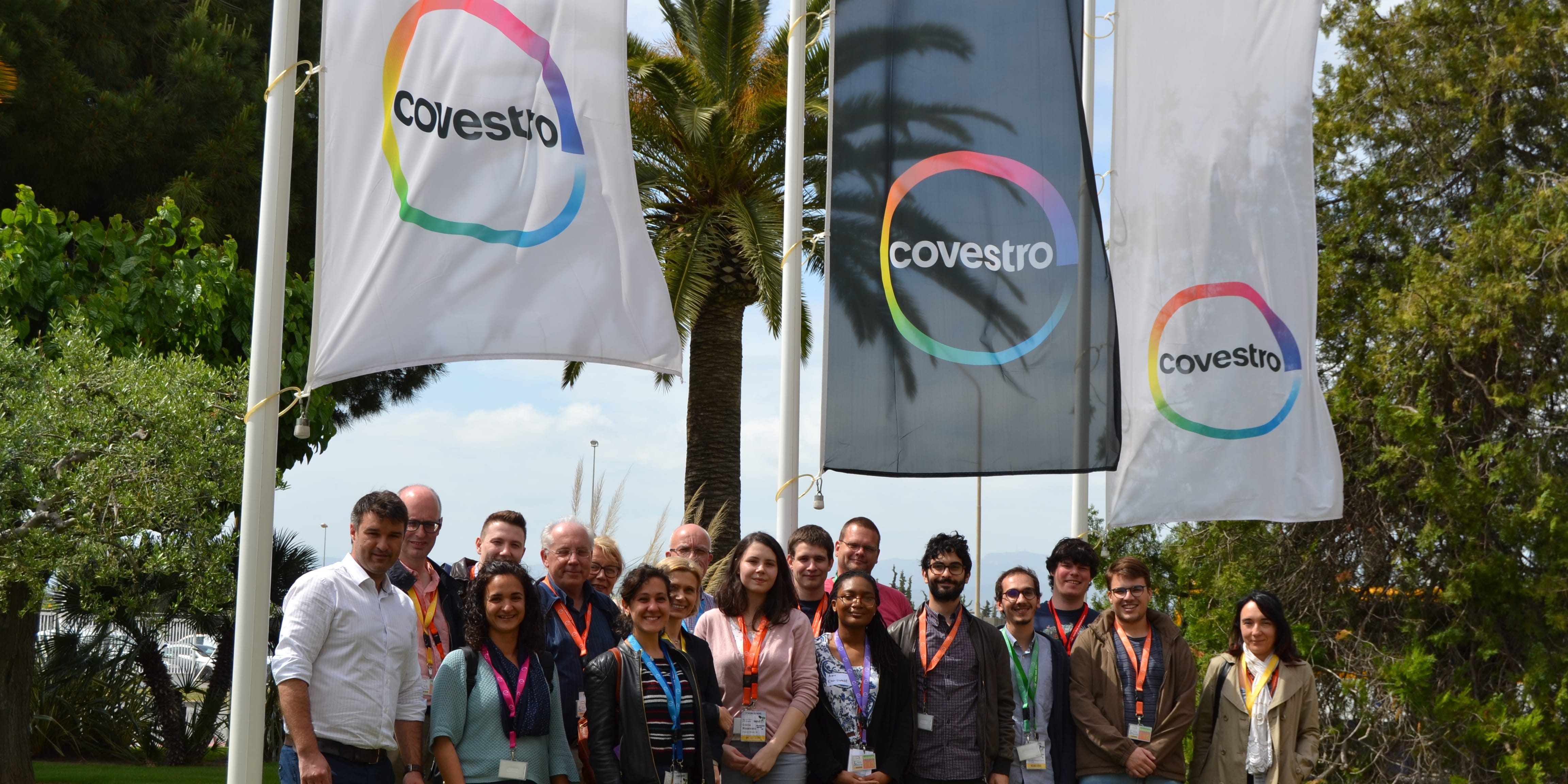 NdP_ El grupo internacional de doctorandos en la sede de Covestro (002)