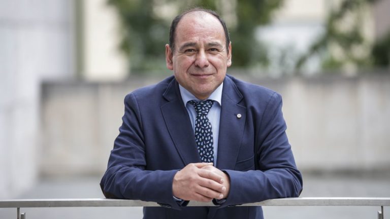 22 Nota de prensa Congreso Nicolás Cáceres Mesa redonda Contruyendo Puentes