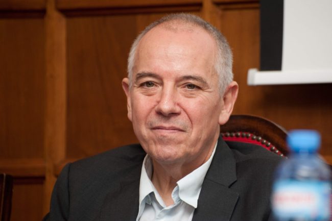 76490a08ddc485edc778311cfa2f4ccb