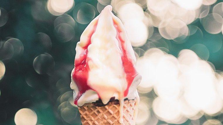 helado aron-visuals-4-cUMjy98N8-unsplash