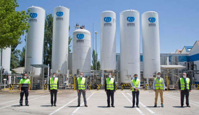 Foto_El-Secretario-General-de-Industria-y-PYME-visita-la-planta-de-Carburos-Metálicos-en-Aranjuez (002)