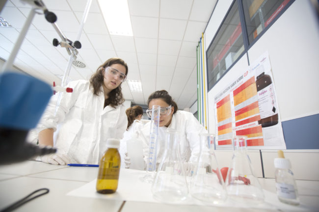 Química. III Colònies Científiques a l’UJI