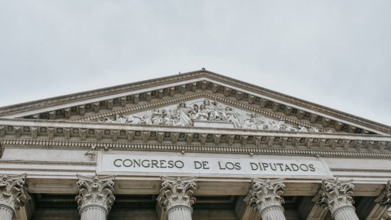 impuestos a los plásticos