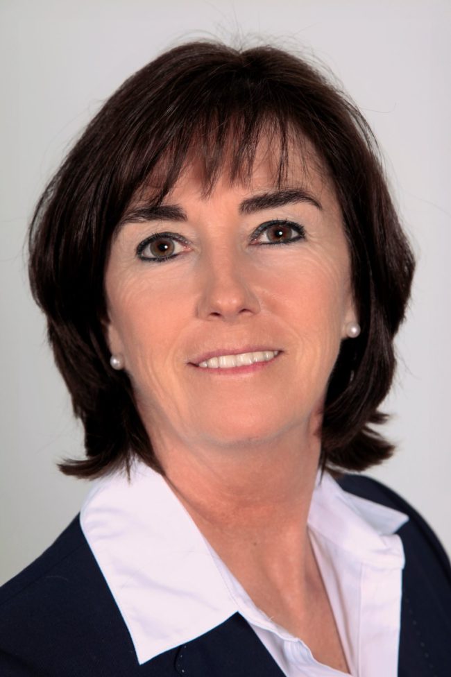 Brigitte_Dero_VinylPlus