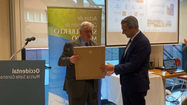 40. Nota de prensa entrega Premio ANQUE 2020