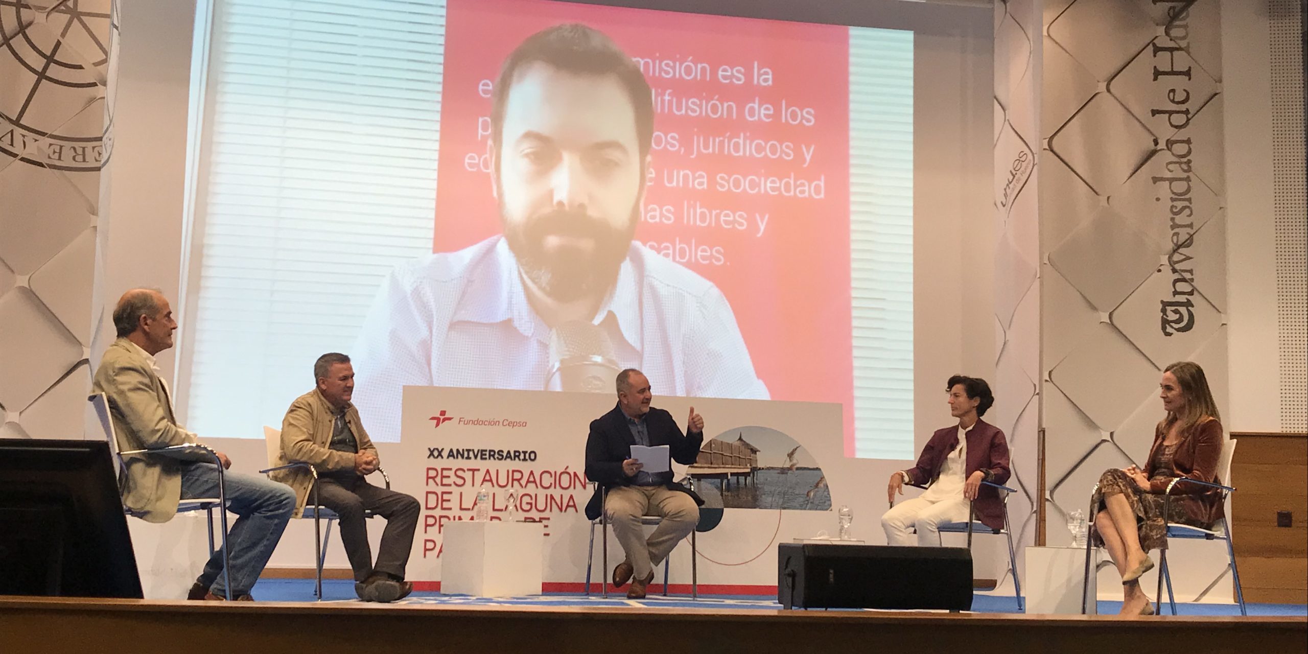 Debate en cuarta mesa