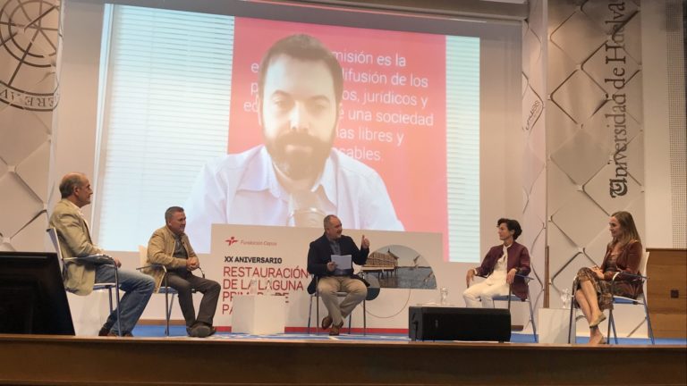 Debate en cuarta mesa