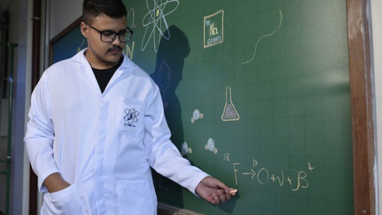 Posición de ANQUE en relación con el nuevo currículo de física y química en el nuevo Currículo de Bachillerato