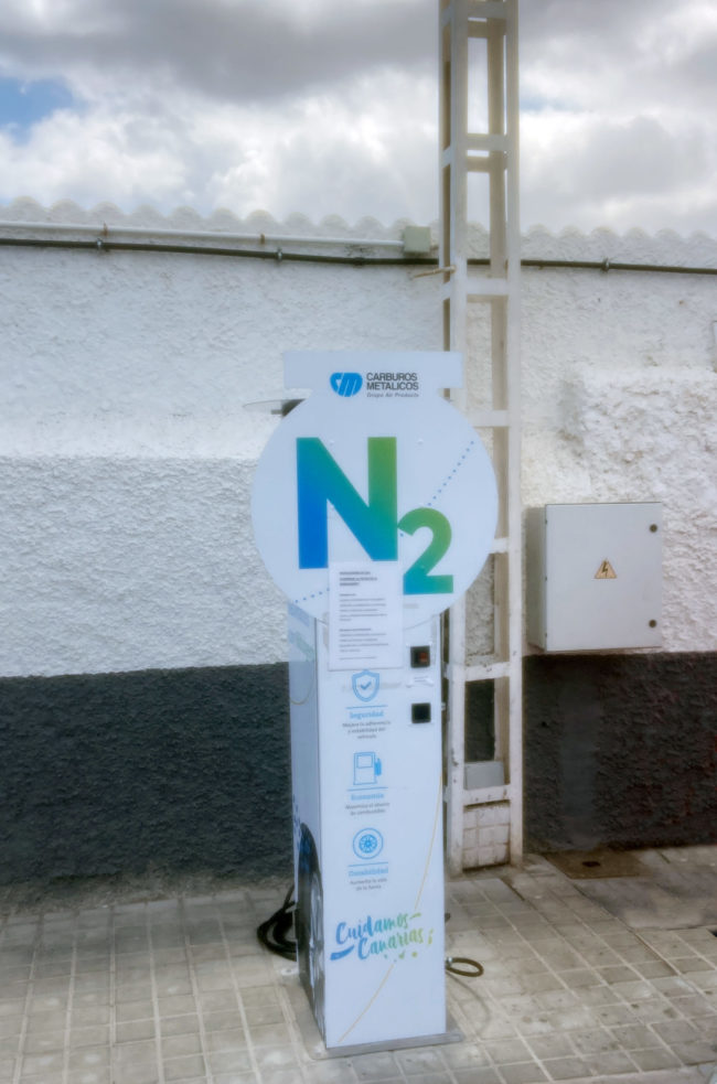 Dispensador Nitrógeno de Carburos Metálicos (Telde)