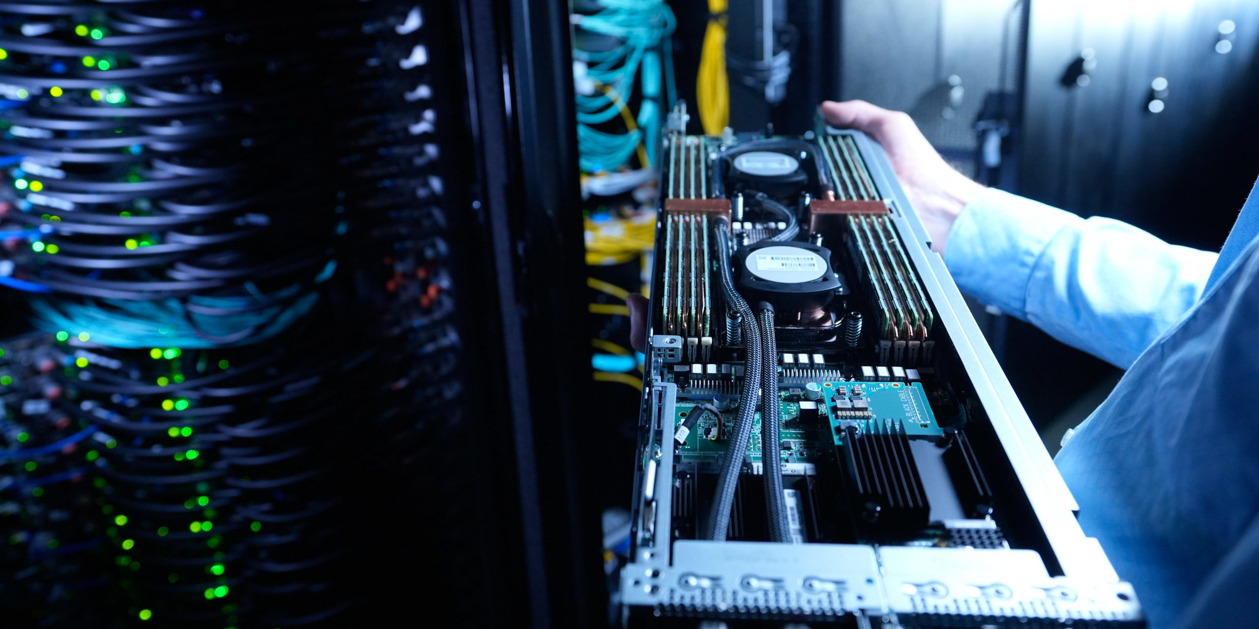 Quriosity – der Supercomputer der BASF / Quriosity – BASF‘s supercomputer