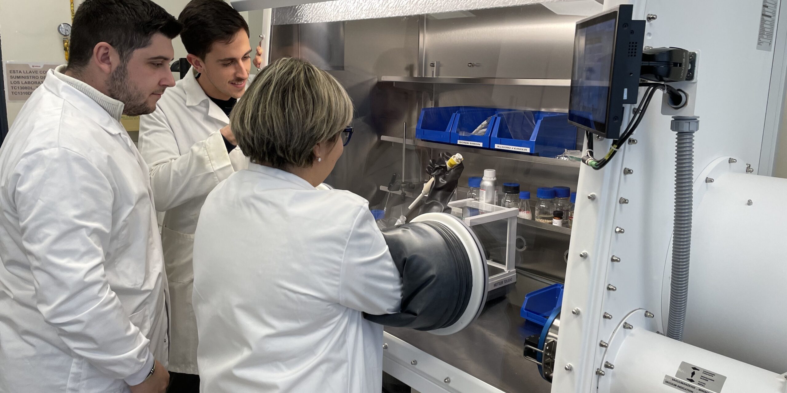 Materiales de almacenamiento de energía para hacer masiva la implantación de las renovables Materiales de almacenamiento de energía para hacer masiva la implantación de las renovables