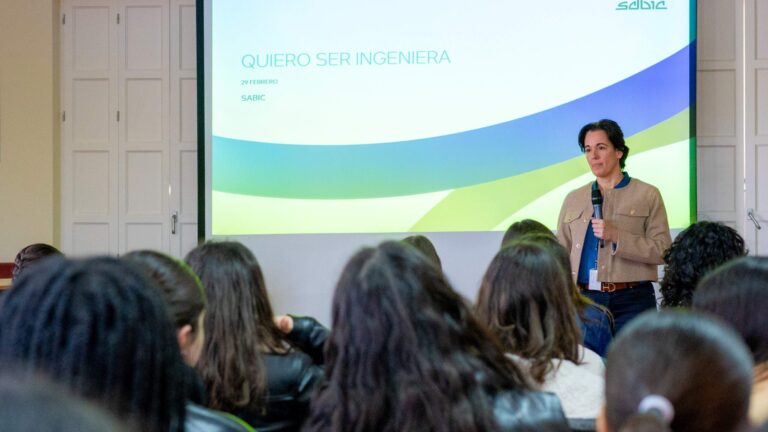 Mahue Sánchez en quiero ser Ingeniera SABIC celebra el Día de la Mujer 2024