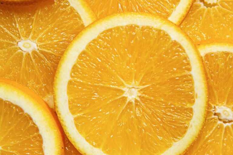 vino-li-pCjw_ygKCv0-unsplash Por qué las naranjas saben a naranjas