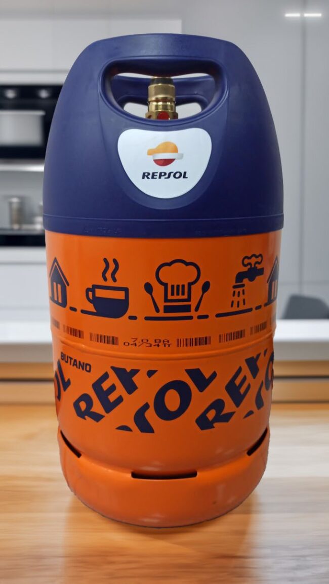 20240618_NdP_Repsol une seguridad y circularidad guardaválvulas Repsol Reciclex® 10% de reciclado en botellas NEL