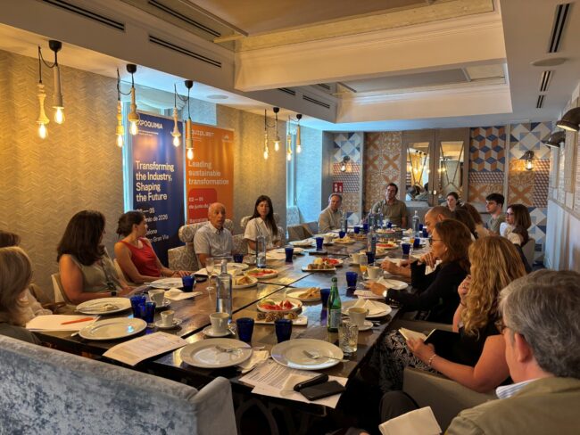 Fotografia Desayuno Trabajo 170625