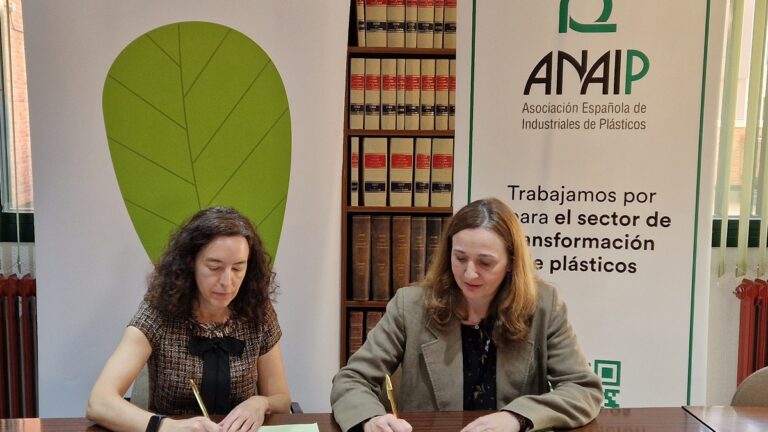 Firma acuerdo APIA-ANAIP 1